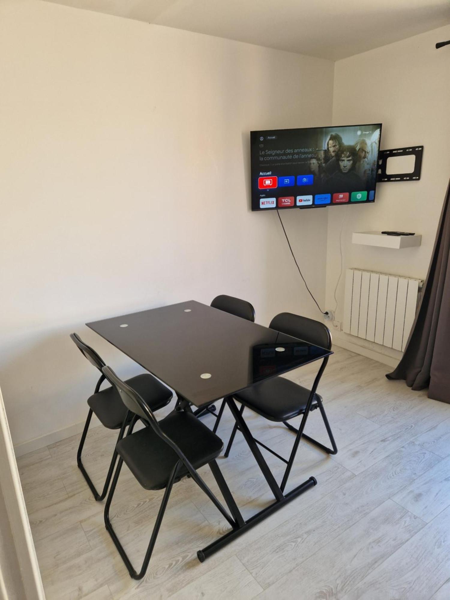 Appartement Avec Terrasse Saint Laurent De La Salanque Εξωτερικό φωτογραφία
